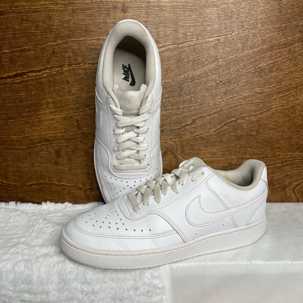 Nike Court Vision Low Sneakers (Size 9)